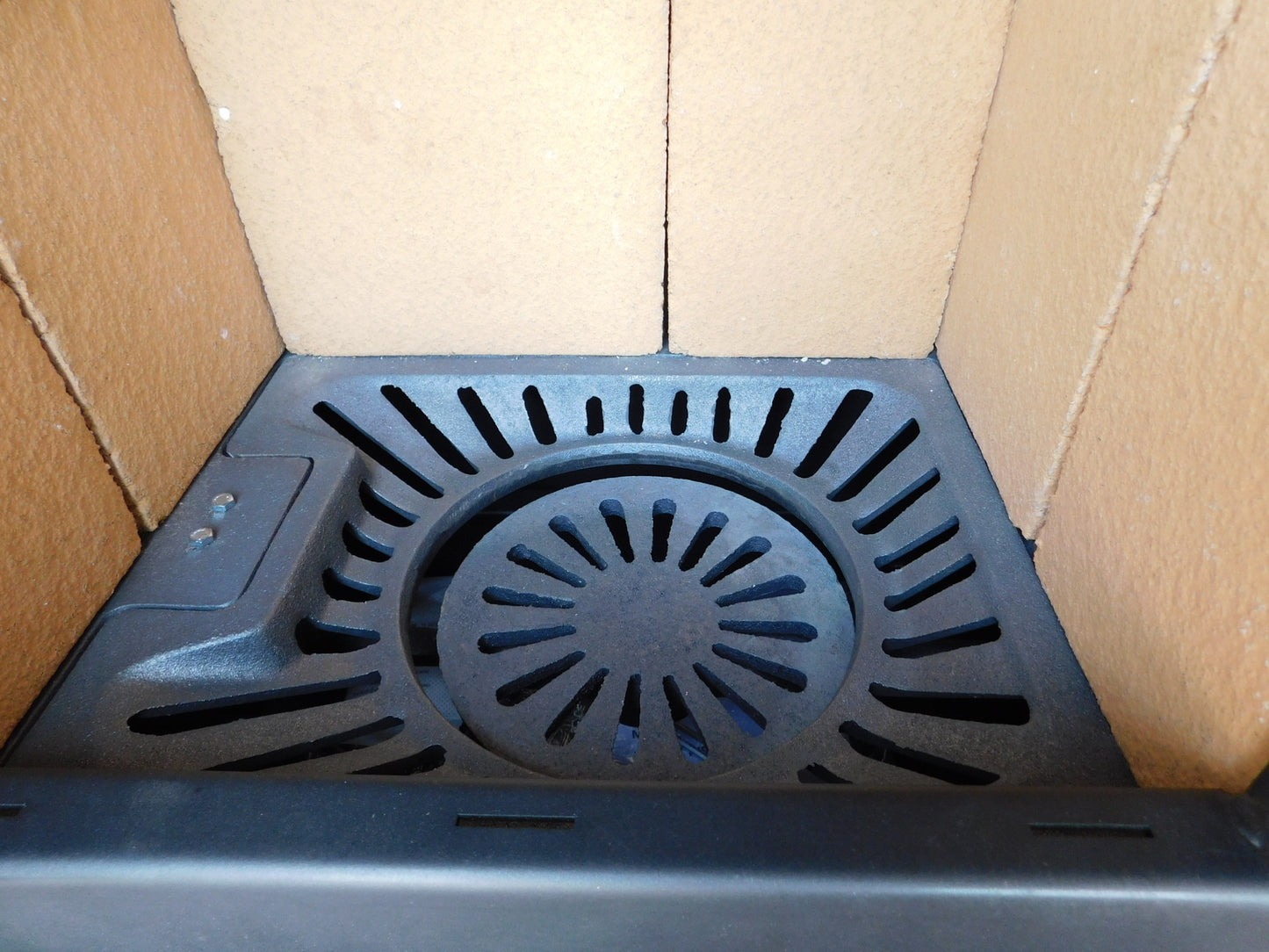 KITCHEN PRINCESS- WOOD HEATER STOVE